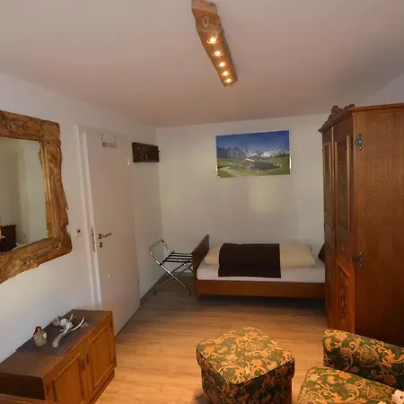 Haus Erli Διαμέρισμα *